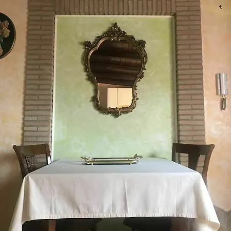 Apartment Maison Rouge Fiumicino